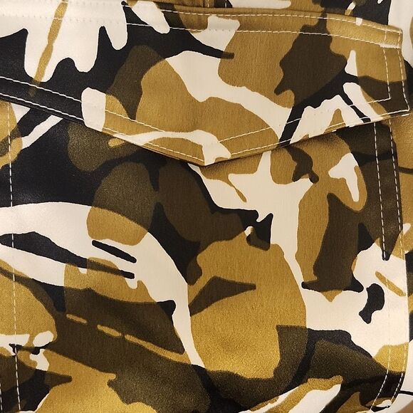 Chico's NWT Camo Floral Belted Ankle Cargo Pants, Chicos Size 0 (US 4) - Picture 12 of 16